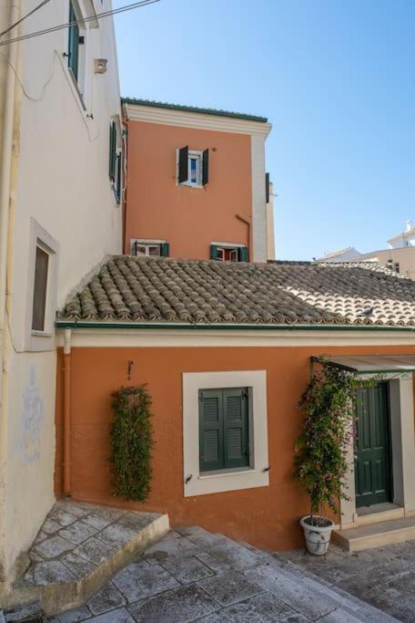 Newly Renovated 1730's Venetian Loft