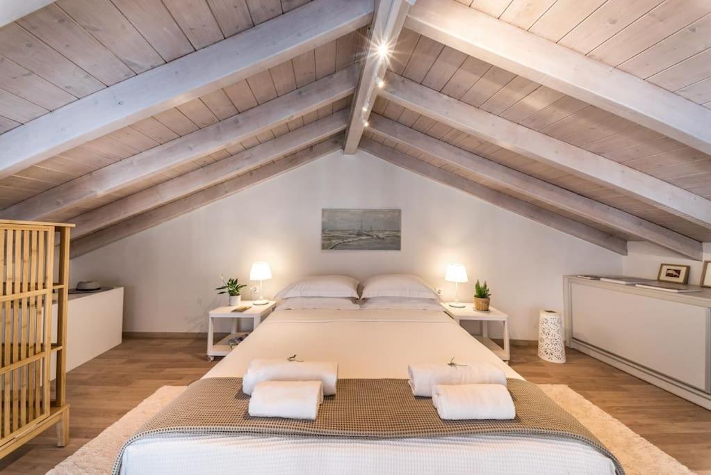 Newly Renovated 1730's Venetian Loft Corfu (city)